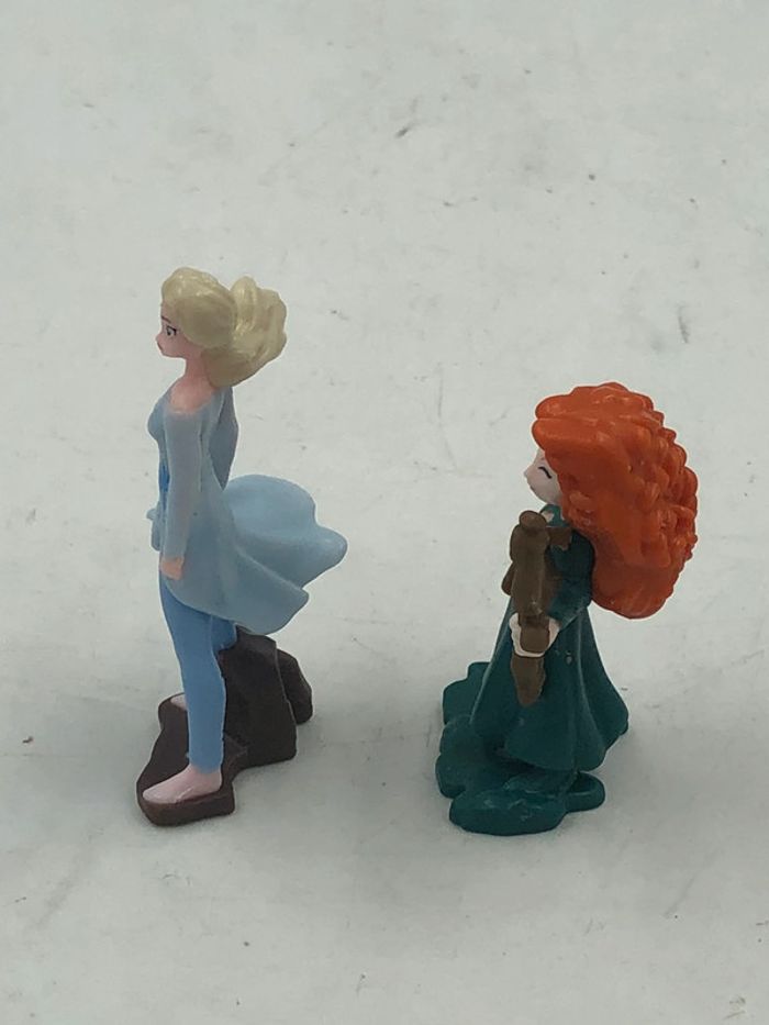 Lot de deux figurines Disney Princess - photo numéro 4
