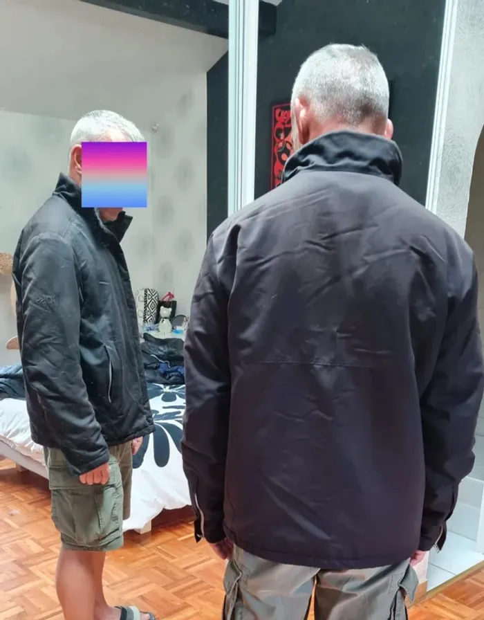 Veste légère Homme Hugo Boss TM plutôt L - photo numéro 5