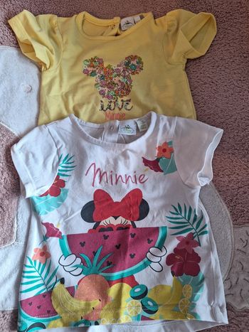 Lot 2 t shirt minnie