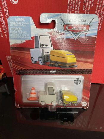 Voiture Dépanneuse Car Millie