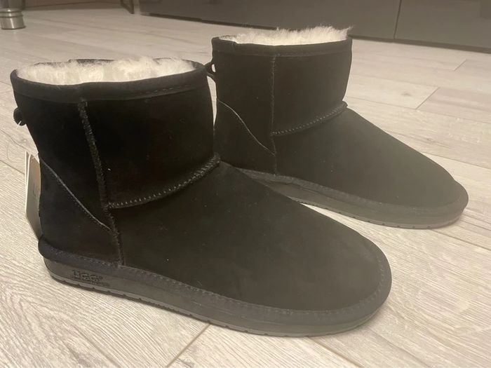 Ugg Classic mini Boots38 - photo numéro 2