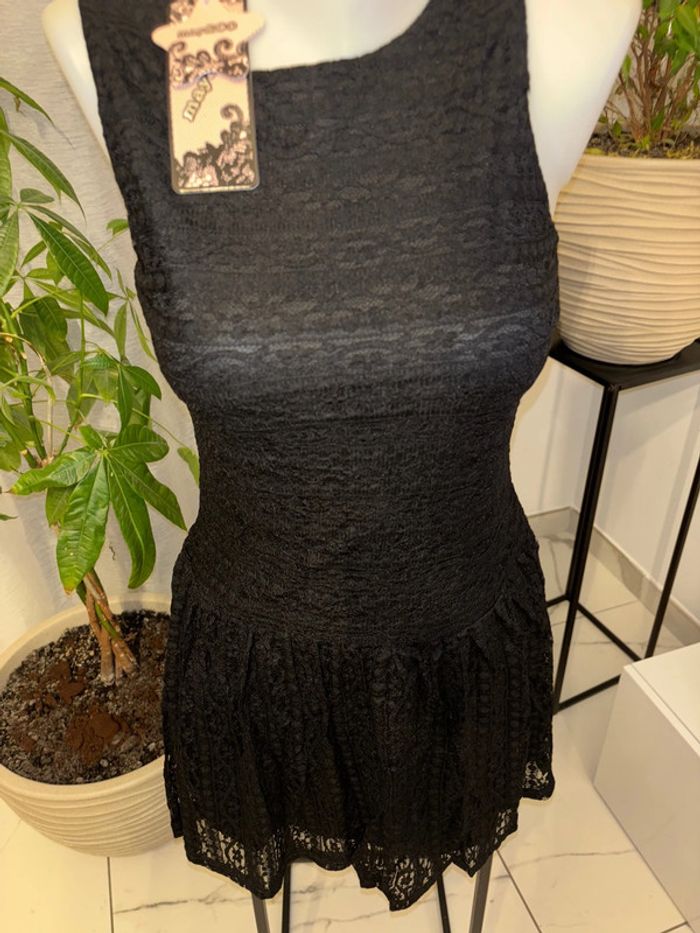Superbe robe femme dentelle neuve taille S avec étiquette - photo numéro 4