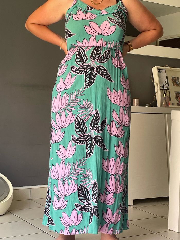 Robe taille m/l - photo numéro 3