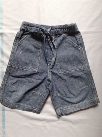 Short gris foncé