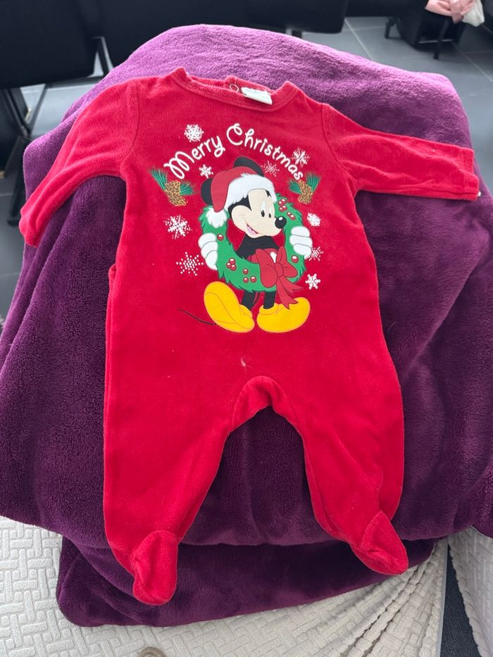 Lot pyjamas - photo numéro 3