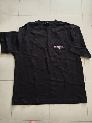 Tee short Balenciaga 