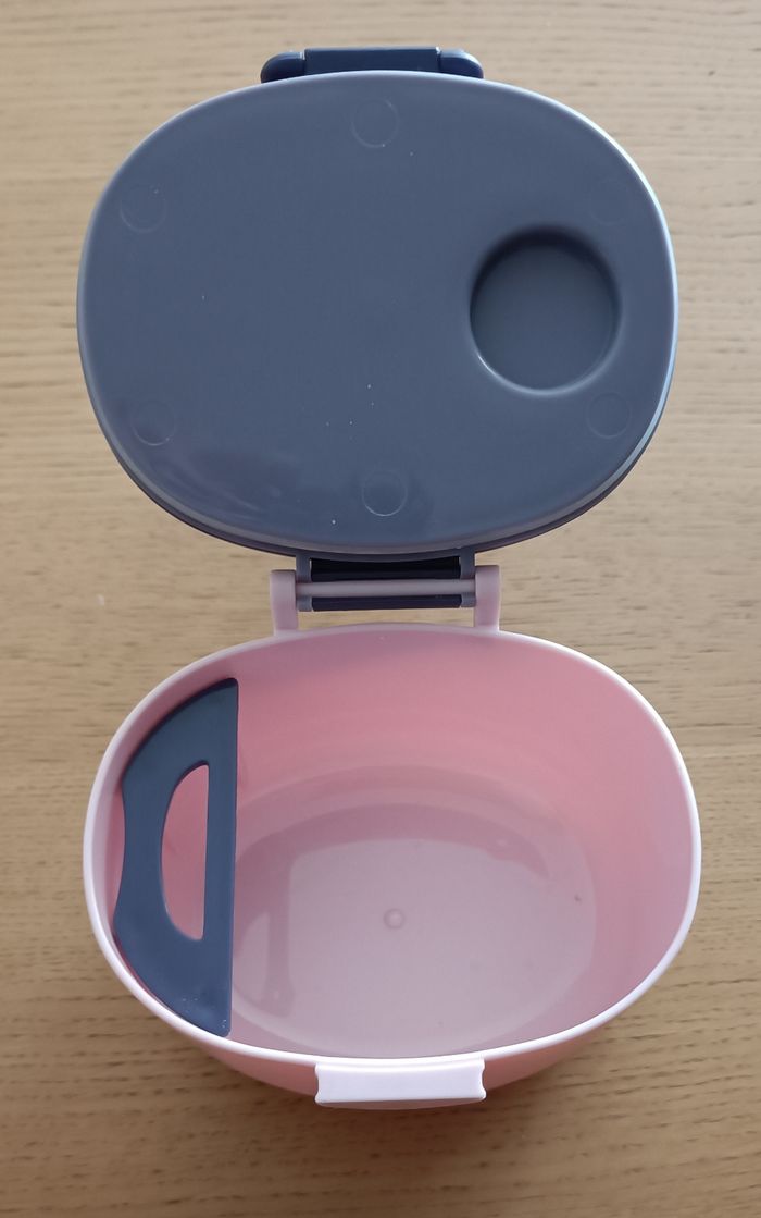 Boîte à lait de bébé de voyage 330ml rose et bleu avec cuillère doseuse - photo numéro 3