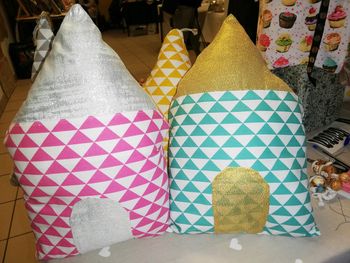 Coussin maison au choix