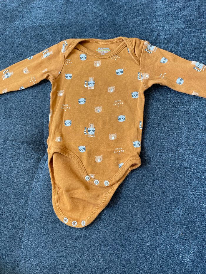 Lot de bodys 6 mois