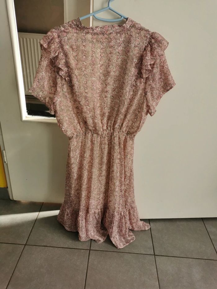Magnifique robe d'été non transparente neuve - photo numéro 4