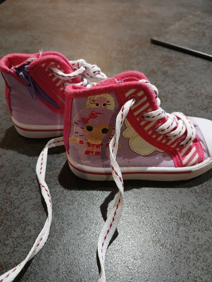 Baskets montantes en toile taille 23 - photo numéro 5