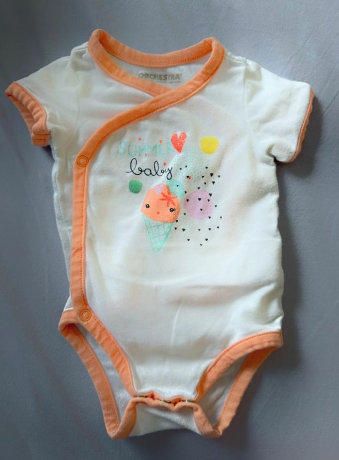 Lot de 4 vêtements fille en 1 mois - photo numéro 4