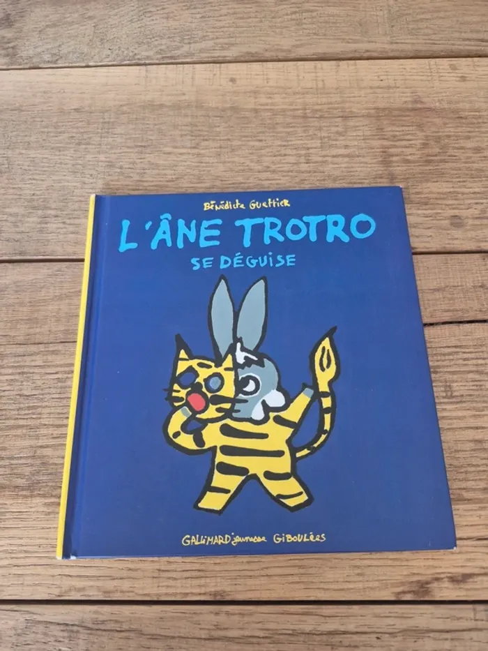 📚 Livre enfant – L’âne Trotro se déguise
Éditions Gallimard Jeunesse