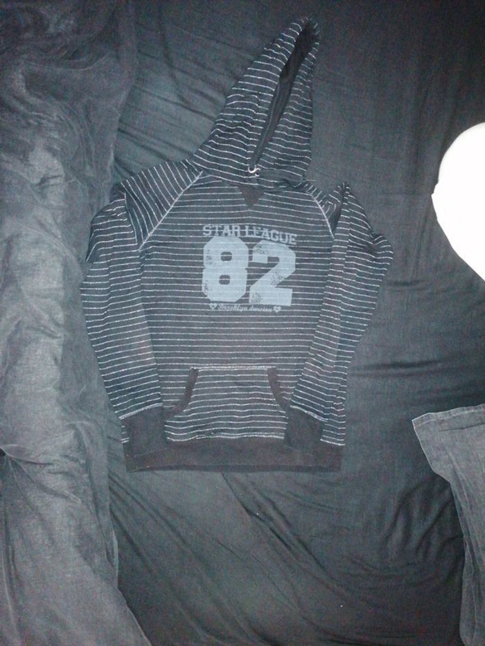 Sweat a capuche