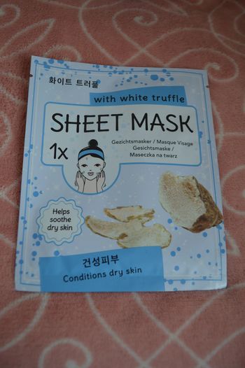 Masque Visage à la truffe blanche.