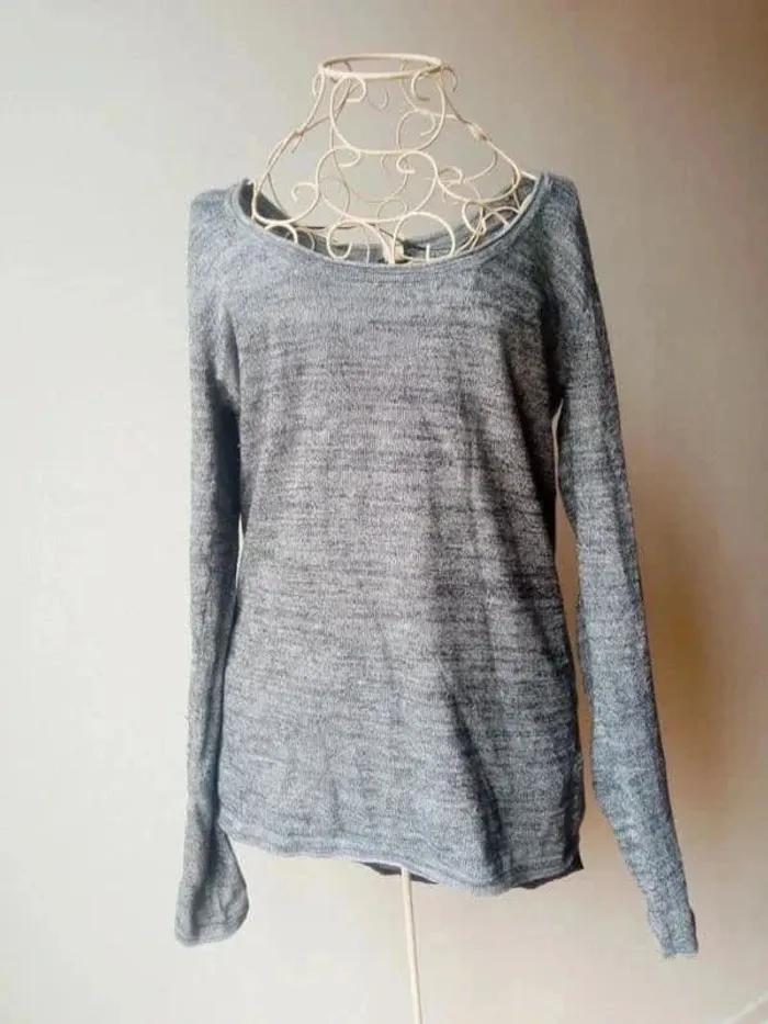 Blouse manches longues grise et noire 36 S Kiabi
