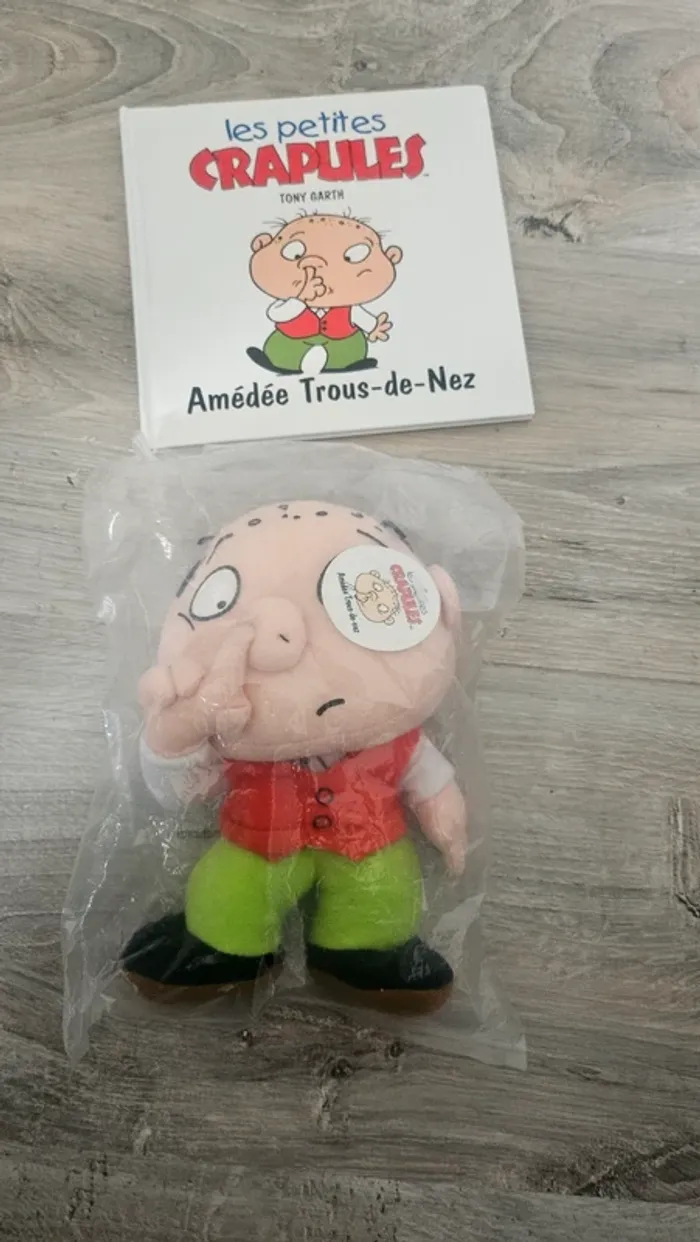 Livre Amédée trous de nez les petites crapules + peluche