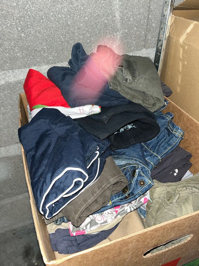 Lot de 26 pantalons / jean - Taille 5 ans