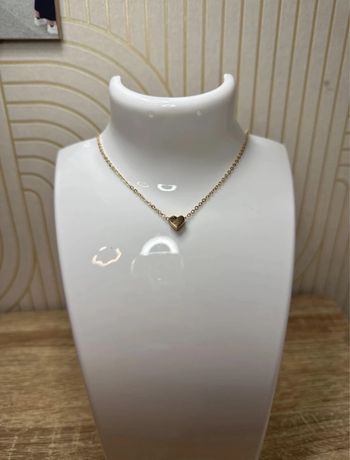 Collier Neuf en Acier Doré avec pendentif cœur