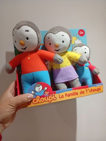 Peluches famille de T'choupi neuves 