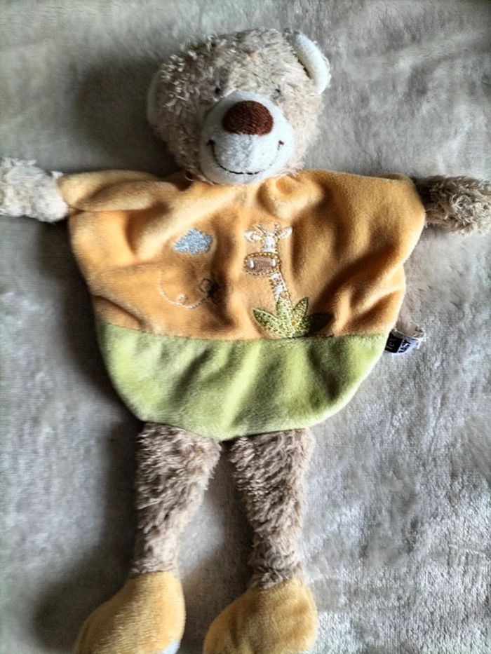 Doudou plat ourson de chez tex baby