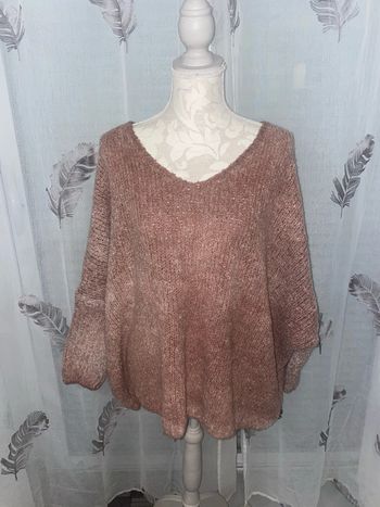 Joli pull manches chauves souris