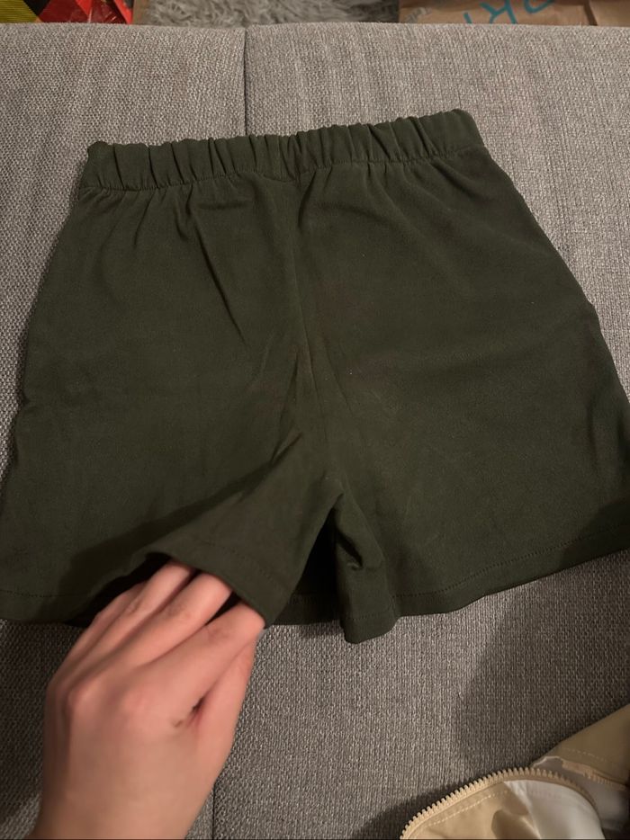 Jupe short - photo numéro 2