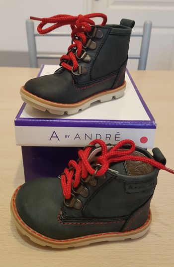 Chaussures montantes cuir T20 André