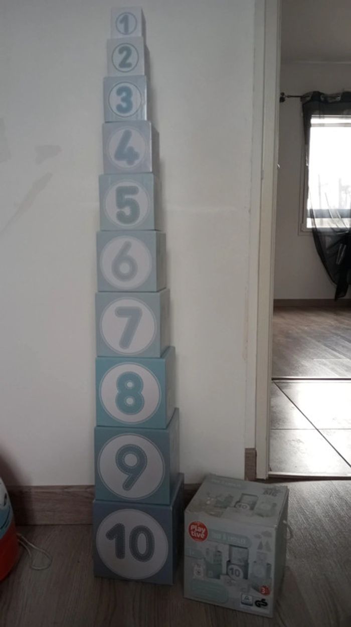 Cubes a empiler