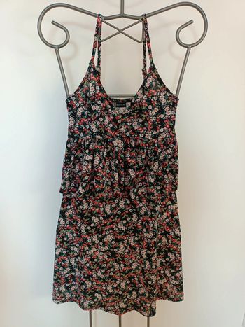 Robe noir décolleté fleurie été S