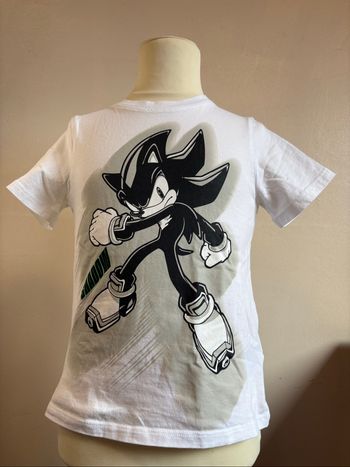T-shirt garçon taille 98/104