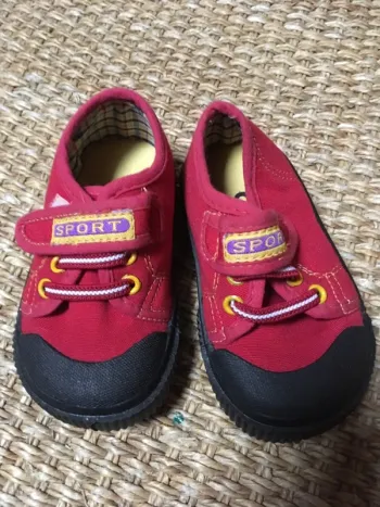 Petites tennis tissu