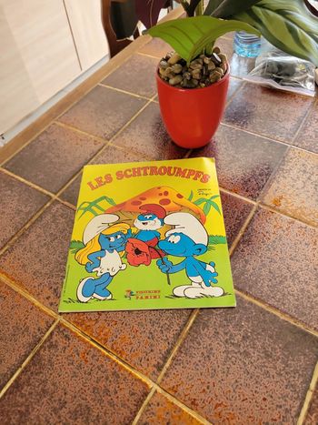 Les Schtroumpfs panini 1982
