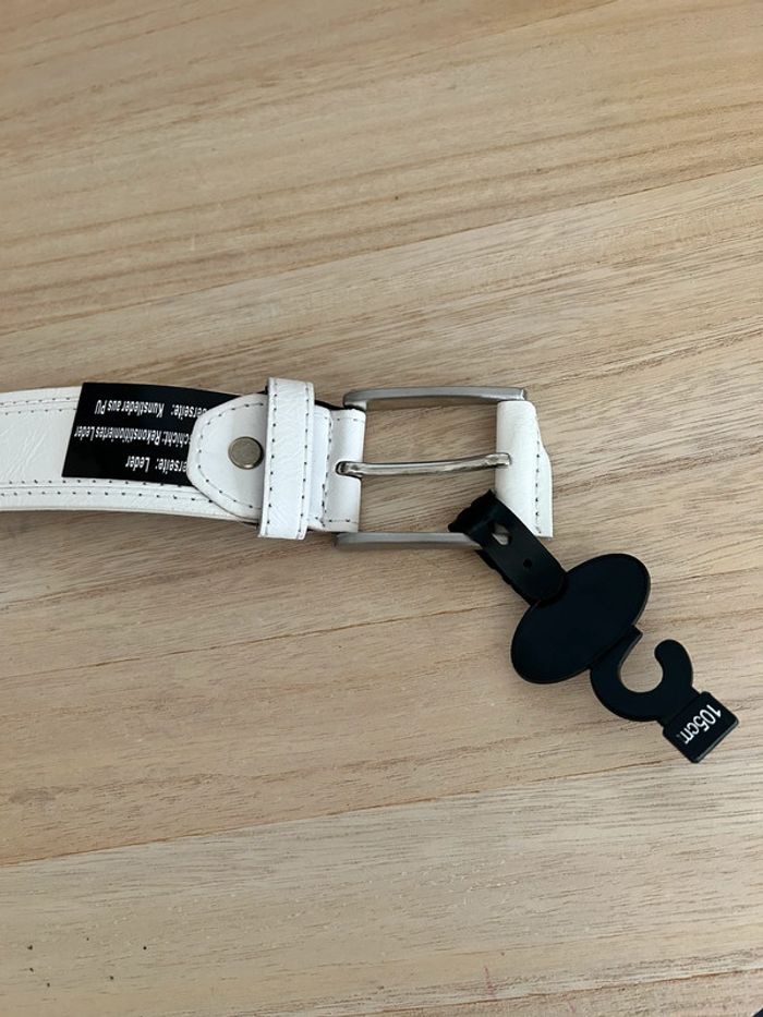 Ceinture en cuir blanc taille 105 cm - photo numéro 3