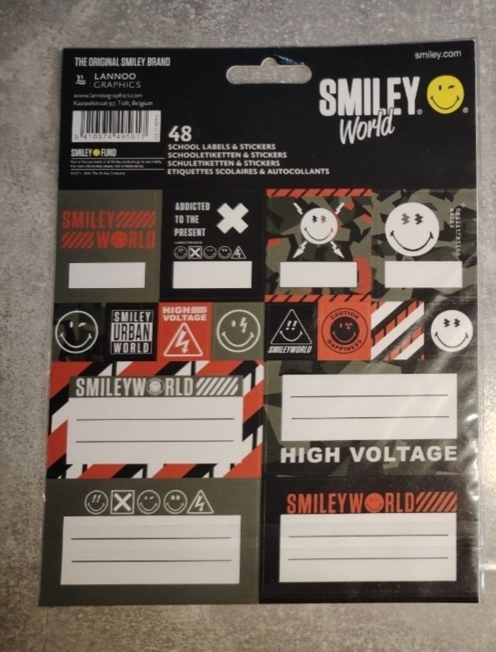 Lot 48 étiquettes scolaires smiley lannoo graphics