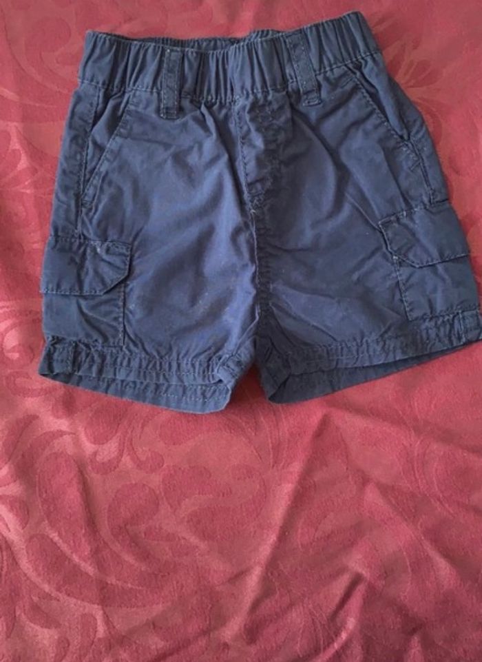 Ensemble short/t-shirt - photo numéro 2