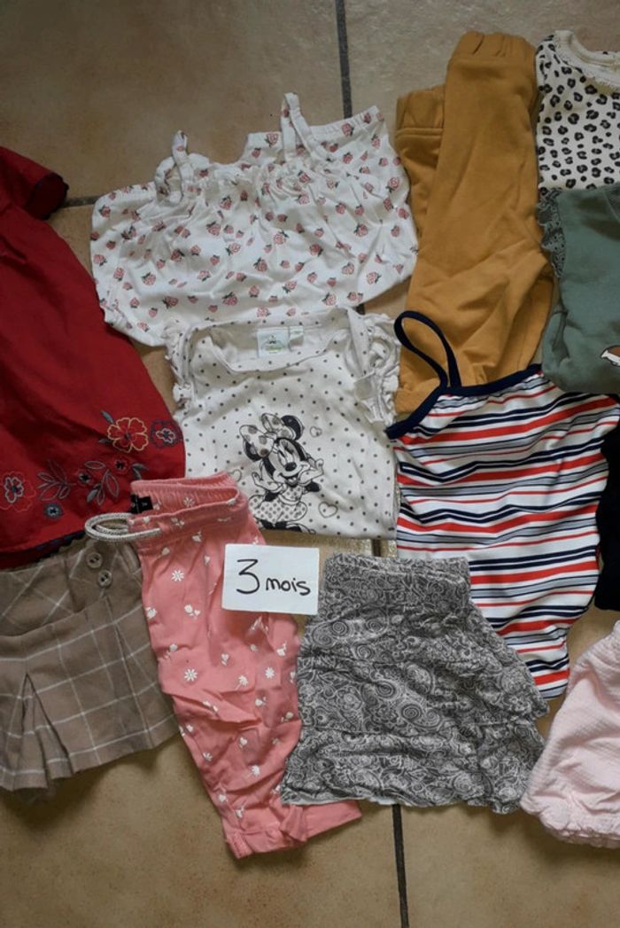 Lot 15 vêtements 3 mois fille - photo numéro 4
