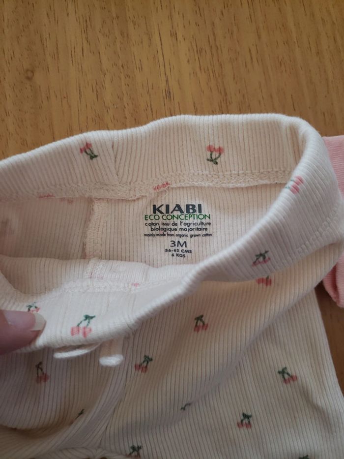 Ensemble bodie manches courtes kiabi + caleçon cerises kiabi 3 mois - photo numéro 7