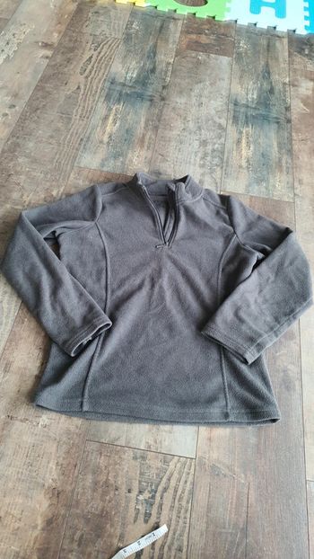 Pull in extenso taille 36 en très bon état