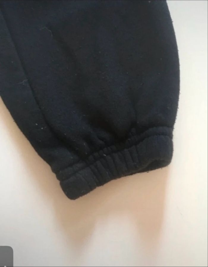 Pantalon sport pour garçon TRÈS BON ÉTAT taille 6 ans couleur noir - photo numéro 4