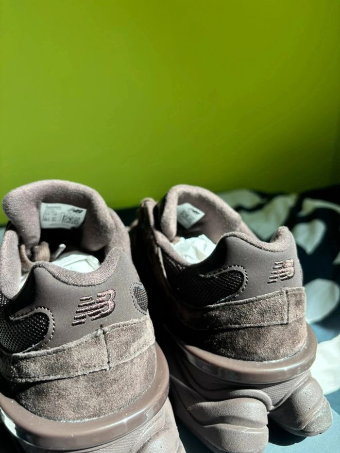 New balance 9060 Marron • taille 40,5 - photo numéro 9