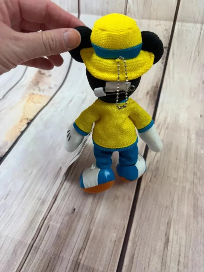 Peluche Disney Mickey Mouse import Japon Tokyo Disneyland - photo numéro 9