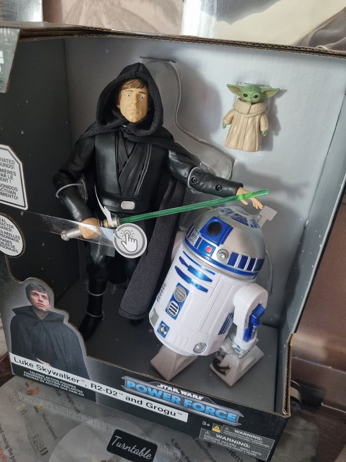 Figurines parlante Luke Skywalker / Grogu et RD2D - photo numéro 3