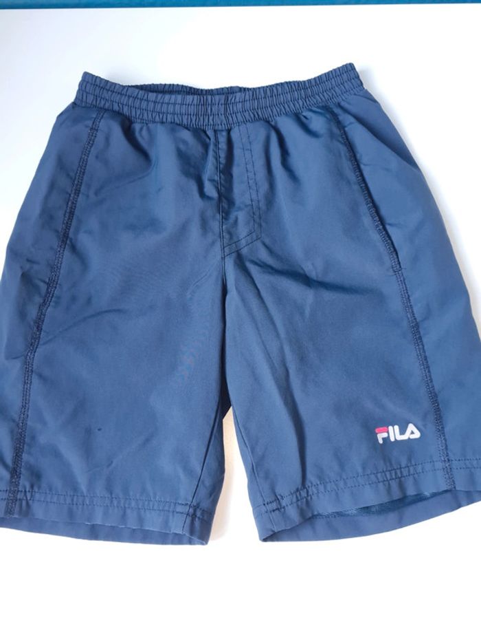 Short fila 128 cm