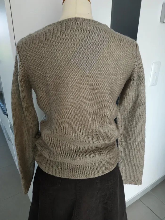 Ancien pull avec détail épaules simili cuir - photo numéro 7