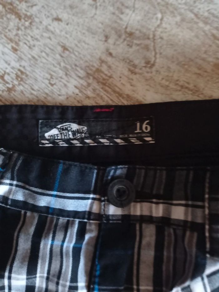 Lot de 3 bermudas Vans RipCurl Boboli - photo numéro 3