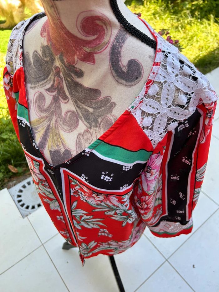 Superbe top avant à motif floral rouge Vietnam dentelle garniture en dentelle taille L - photo numéro 4
