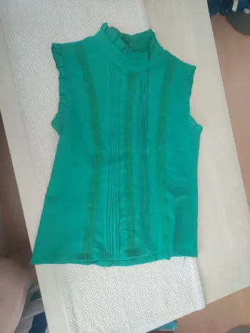 Haut fluide vert S 16 ans