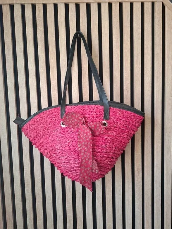 Sac cabat bandoulière rotin maille rose fushia