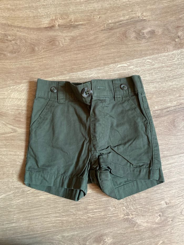 Short 3/6 mois - photo numéro 2